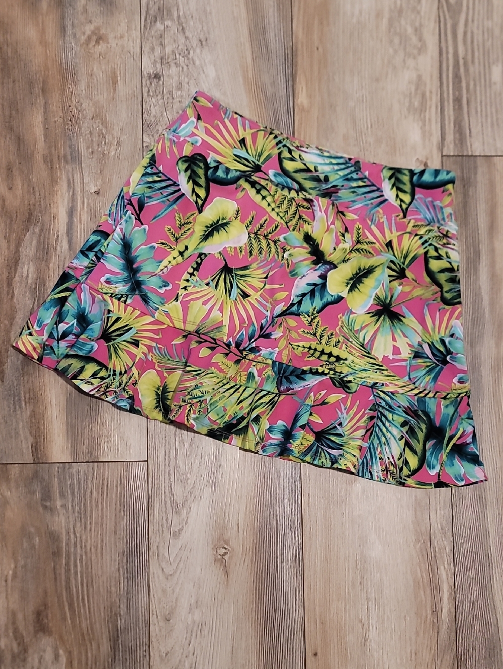 Like New Tommy Bahama Skort